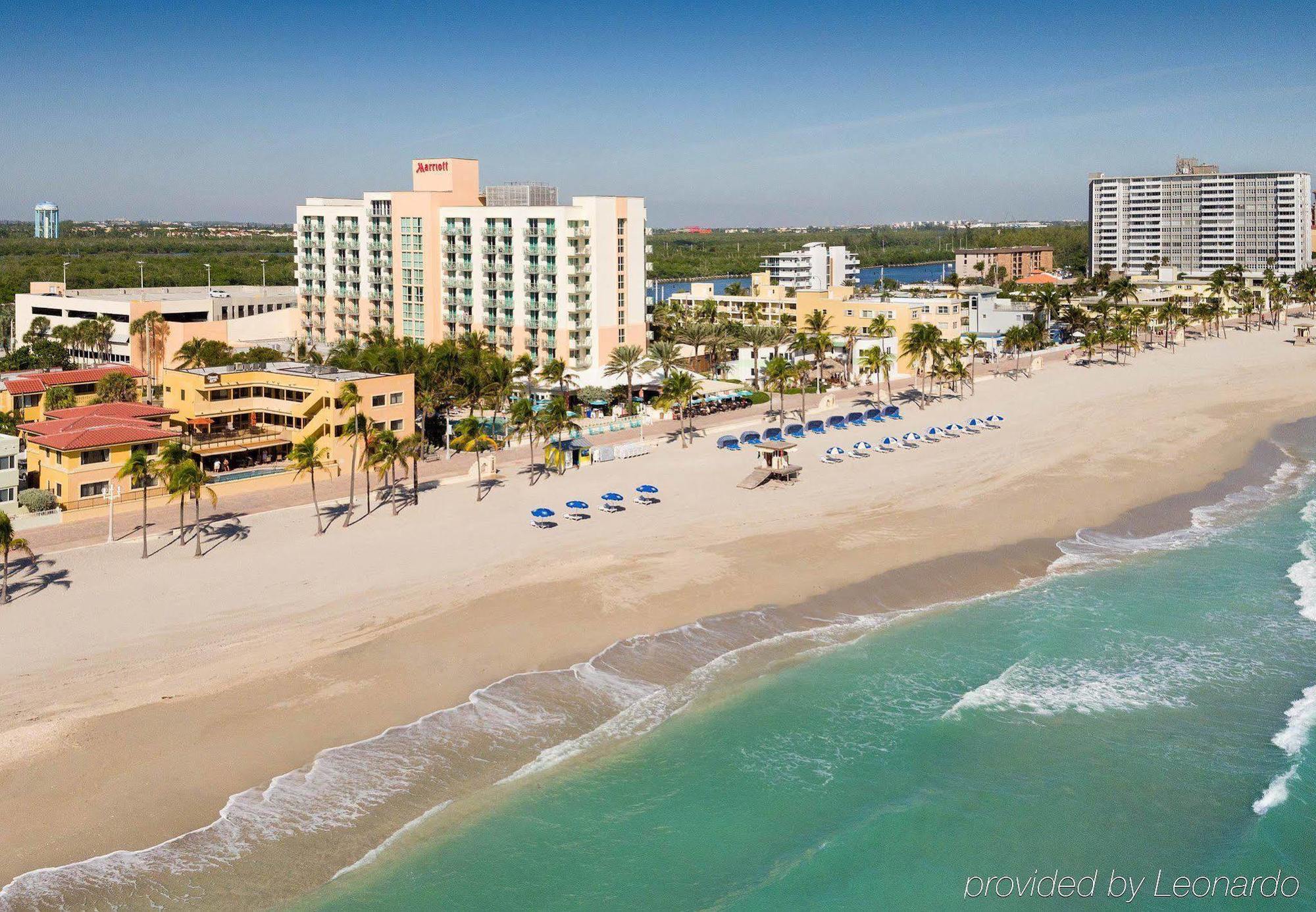 Отель Hollywood Beach Marriott Экстерьер фото